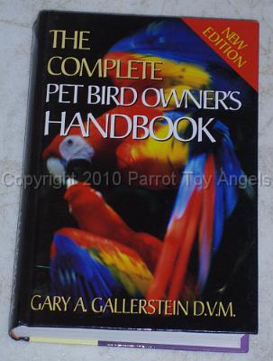 P1010007_01.JPG - "The Complete Pet Bird Owner's Handbook"