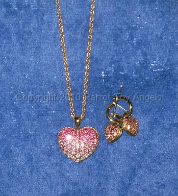 tn_17_pinkheartset.jpg - Necklace & Earrings Set - Pink Stones, Goldtone