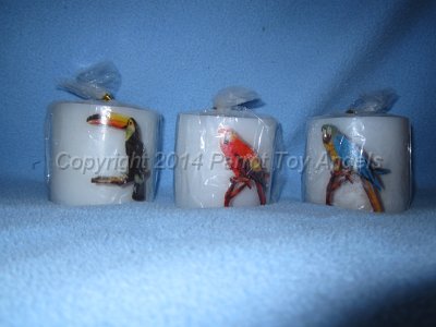 candles.jpg - Set of 3 Parrot Candles